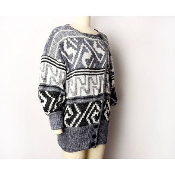 1980s Cardigan Size Large 80s Southwestern Style Sweater Asymmetrical Cardigan - Picture 4 of 10